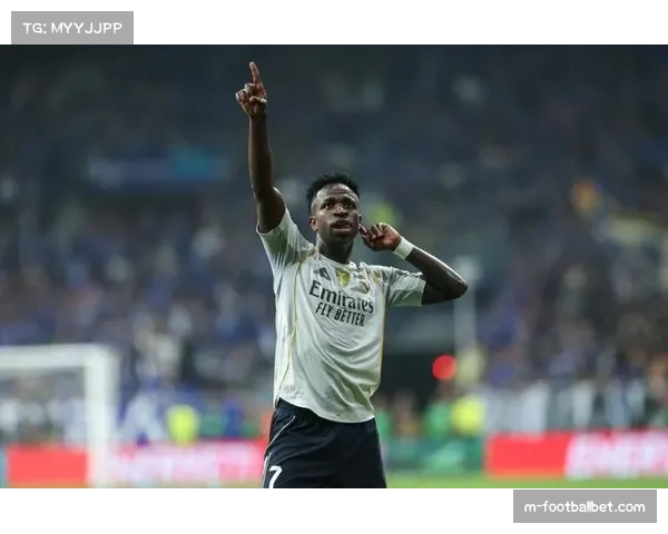 皇马6战全胜领跑积分榜 姆巴佩维尼修斯锋线状态火热